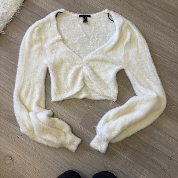 Forever 21 Sweaters - White Cozy Sweater • Forever 21 • Size M